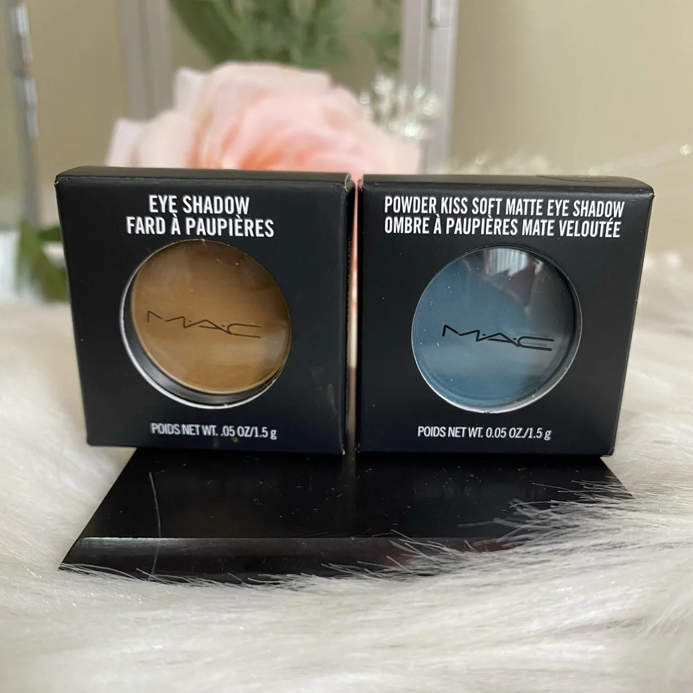 MAC 2 EYESHADOW BUNDLES COLORS NATURAL WILDERNESS SATIN AND GOOD JEANS